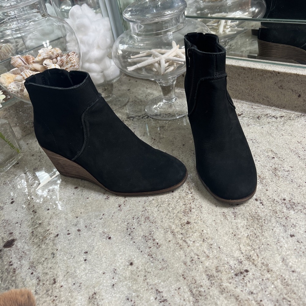 Lucky Brand Zenata Wedge Ankle Booties Black Leather Women’s Size 8.5
